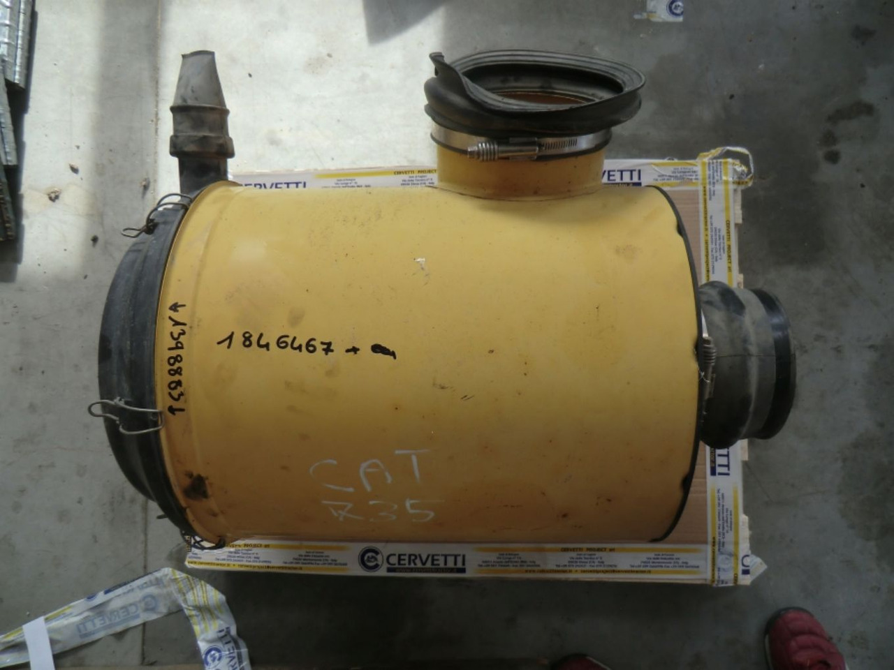 Caterpillar 735 Contenitore del filtro dell aria completo - فلتر هواء - آلات الإنشاء: صورة 5 Caterpillar 735 Contenitore del filtro dell aria completo - فلتر هواء - آلات الإنشاء: صورة 5