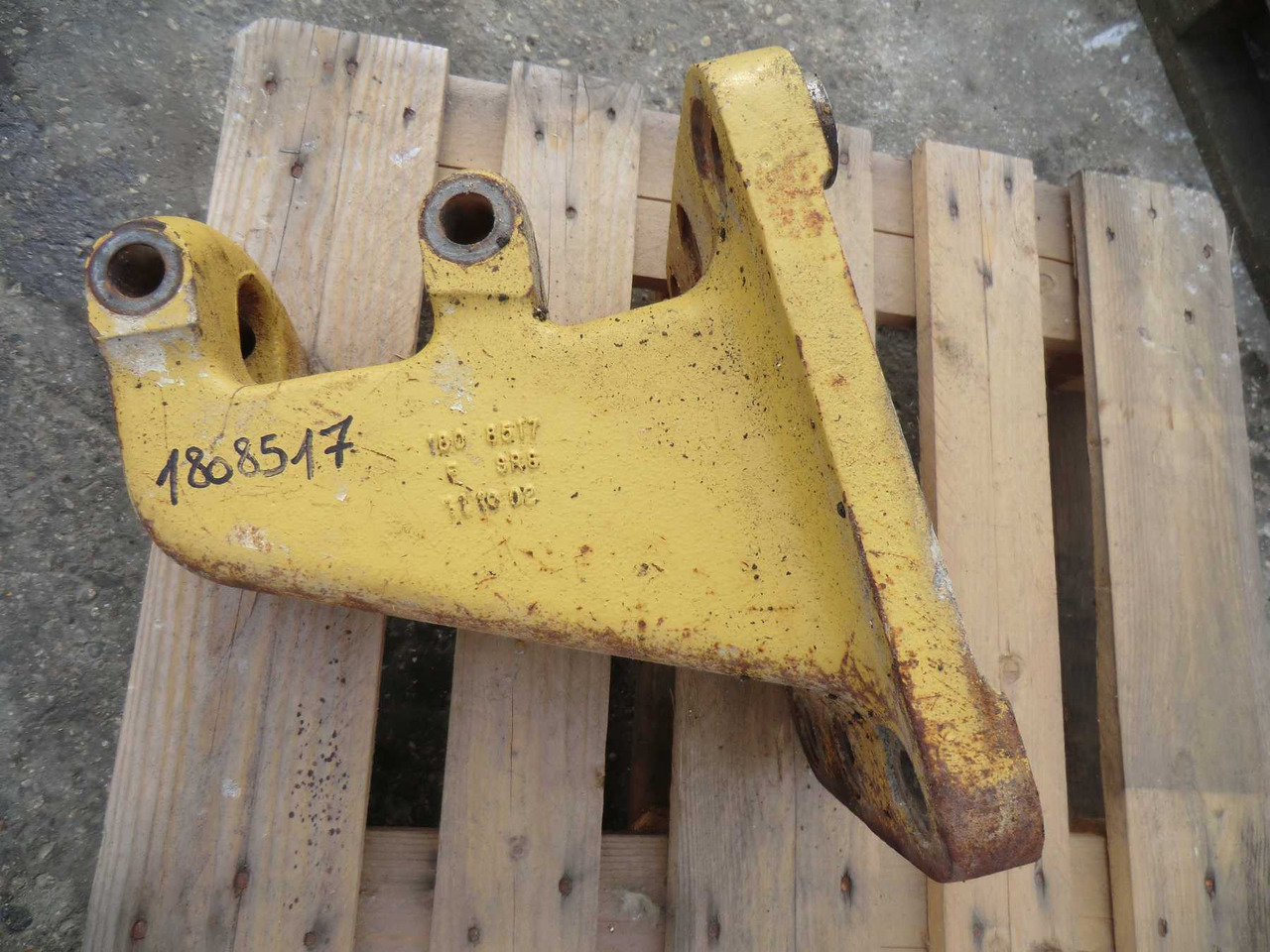 Caterpillar 735 Supporto barra equilibratrice centrale e posteriore - هيكل السيارة الخارجية - آلات الإنشاء: صورة 5 Caterpillar 735 Supporto barra equilibratrice centrale e posteriore - هيكل السيارة الخارجية - آلات الإنشاء: صورة 5