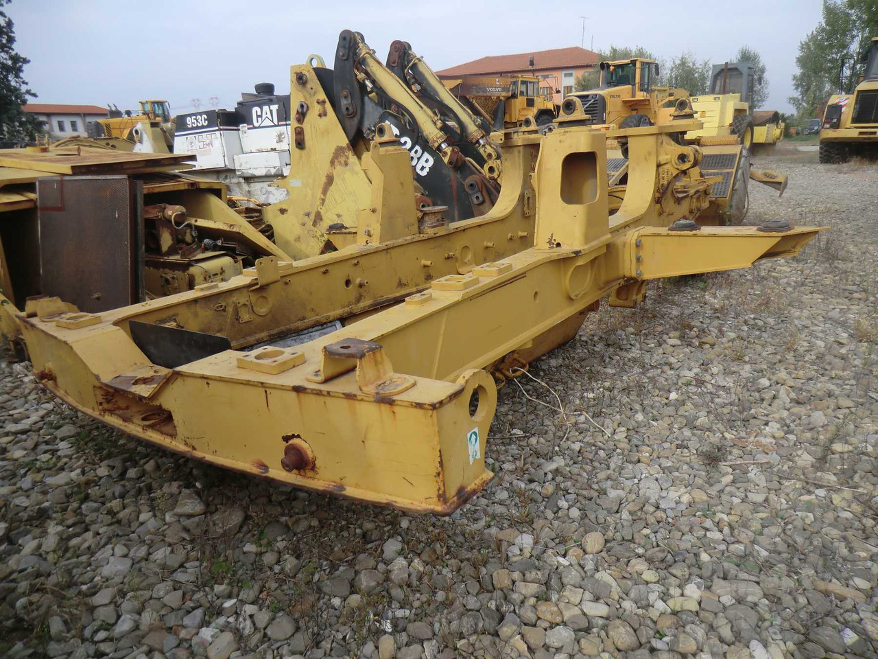 Caterpillar 735 TELAIO ANTERIORE - إطار هيكلي/ إطار معدني - آلات الإنشاء: صورة 2 Caterpillar 735 TELAIO ANTERIORE - إطار هيكلي/ إطار معدني - آلات الإنشاء: صورة 2