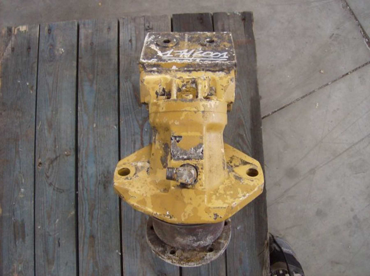Caterpillar 988F II MOTORE IDRAULICO VENTOLA. APPLICAZIONE PER AMBIENTI CON ALTE TEMPERATURE - موتور هيدروليكي - آلات الإنشاء: صورة 3 Caterpillar 988F II MOTORE IDRAULICO VENTOLA. APPLICAZIONE PER AMBIENTI CON ALTE TEMPERATURE - موتور هيدروليكي - آلات الإنشاء: صورة 3