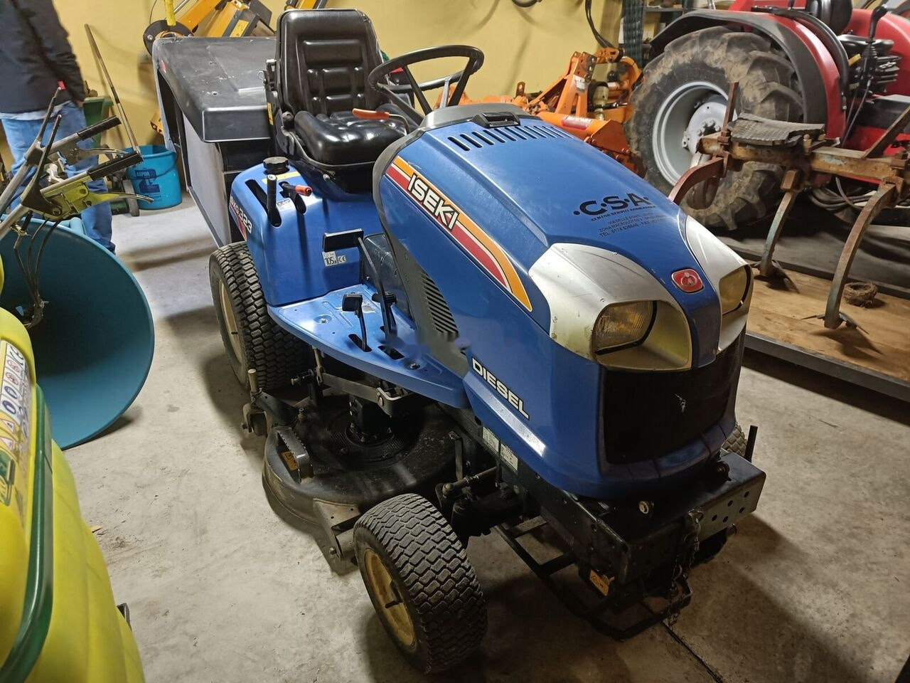 جزازة عشب الحدائق Iseki SXG323H: صورة 6