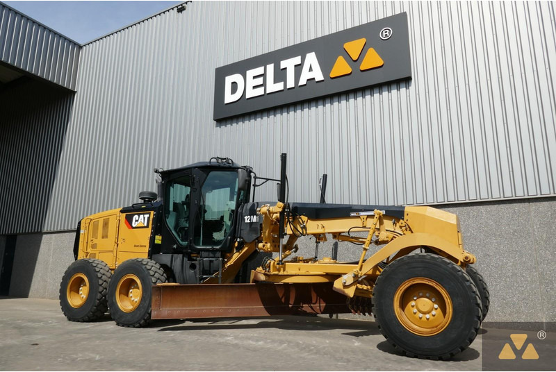 Caterpillar 12M3 - ماكينة تسوية: صورة 3 Caterpillar 12M3 - ماكينة تسوية: صورة 3