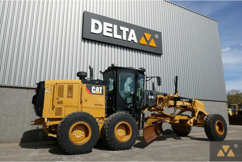Caterpillar 12M3 - ماكينة تسوية: صورة 5 Caterpillar 12M3 - ماكينة تسوية: صورة 5