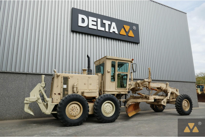 Caterpillar 130G Ex-army - ماكينة تسوية: صورة 5 Caterpillar 130G Ex-army - ماكينة تسوية: صورة 5