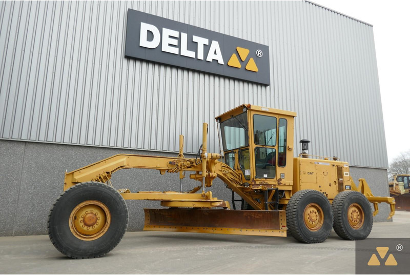 Caterpillar 130G - ماكينة تسوية: صورة 4 Caterpillar 130G - ماكينة تسوية: صورة 4