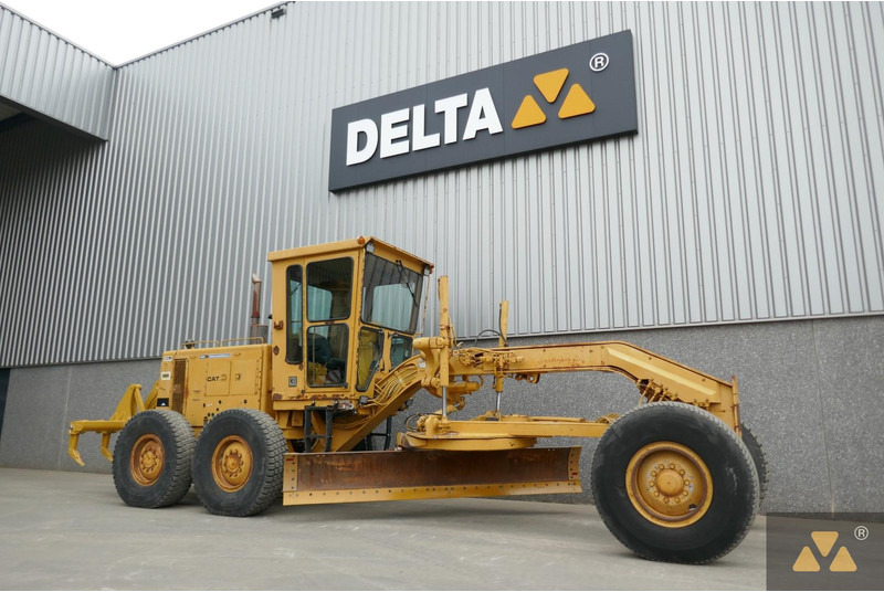Caterpillar 130G - ماكينة تسوية: صورة 3 Caterpillar 130G - ماكينة تسوية: صورة 3