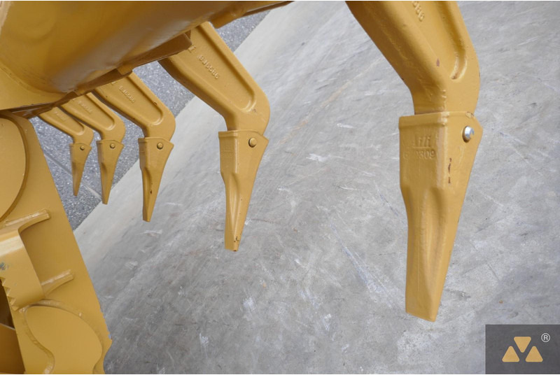 تأجير Caterpillar 140H Caterpillar 140H: صورة 10