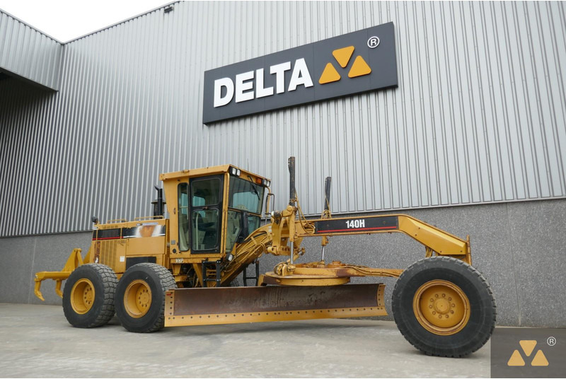 Caterpillar 140H - ماكينة تسوية: صورة 3 Caterpillar 140H - ماكينة تسوية: صورة 3