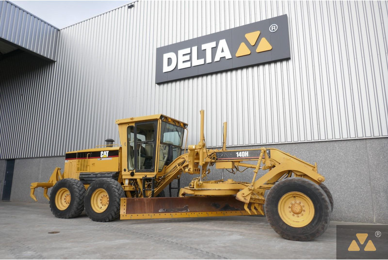 Caterpillar 140H - ماكينة تسوية: صورة 3 Caterpillar 140H - ماكينة تسوية: صورة 3
