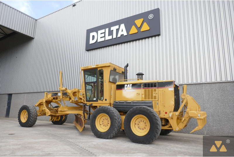 تأجير Caterpillar 140H Caterpillar 140H: صورة 8