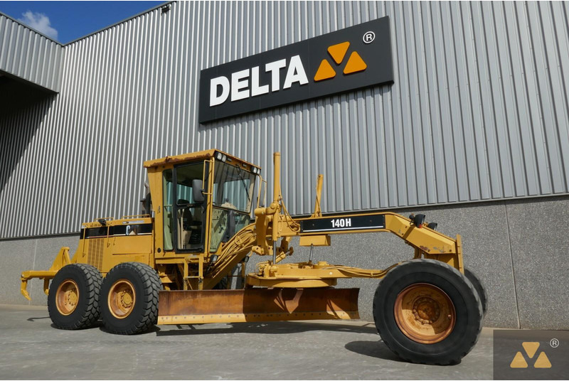Caterpillar 140H - ماكينة تسوية: صورة 3 Caterpillar 140H - ماكينة تسوية: صورة 3