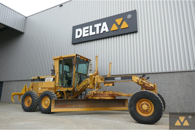 Caterpillar 140H - ماكينة تسوية: صورة 3 Caterpillar 140H - ماكينة تسوية: صورة 3
