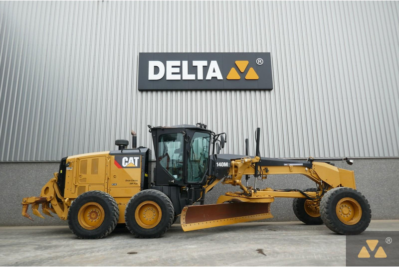 Caterpillar 140M2 - ماكينة تسوية: صورة 2 Caterpillar 140M2 - ماكينة تسوية: صورة 2