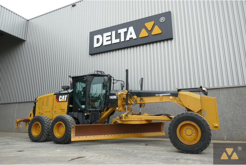 Caterpillar 140M2 - ماكينة تسوية: صورة 3 Caterpillar 140M2 - ماكينة تسوية: صورة 3