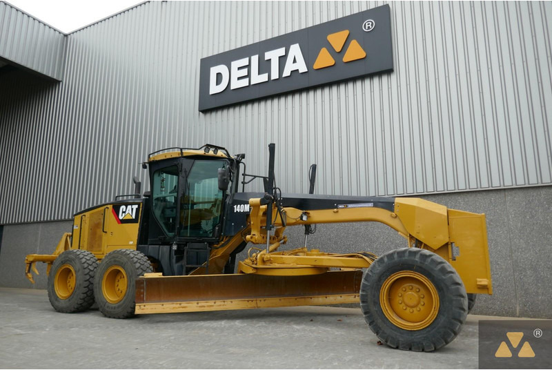 Caterpillar 140M - ماكينة تسوية: صورة 3 Caterpillar 140M - ماكينة تسوية: صورة 3