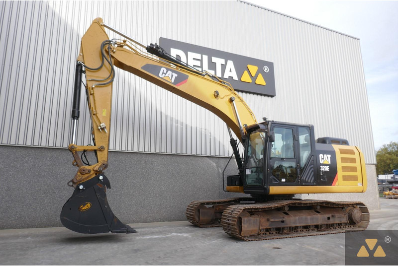 Caterpillar 320EL - حفار زاحف: صورة 3 Caterpillar 320EL - حفار زاحف: صورة 3