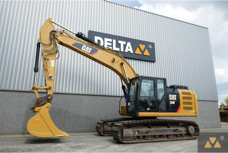 Caterpillar 320FL - حفار زاحف: صورة 3 Caterpillar 320FL - حفار زاحف: صورة 3