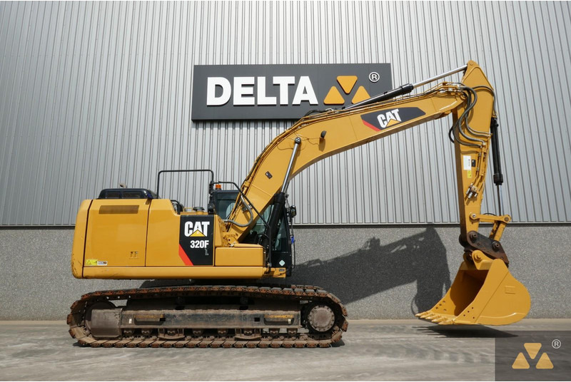 Caterpillar 320FL - حفار زاحف: صورة 2 Caterpillar 320FL - حفار زاحف: صورة 2