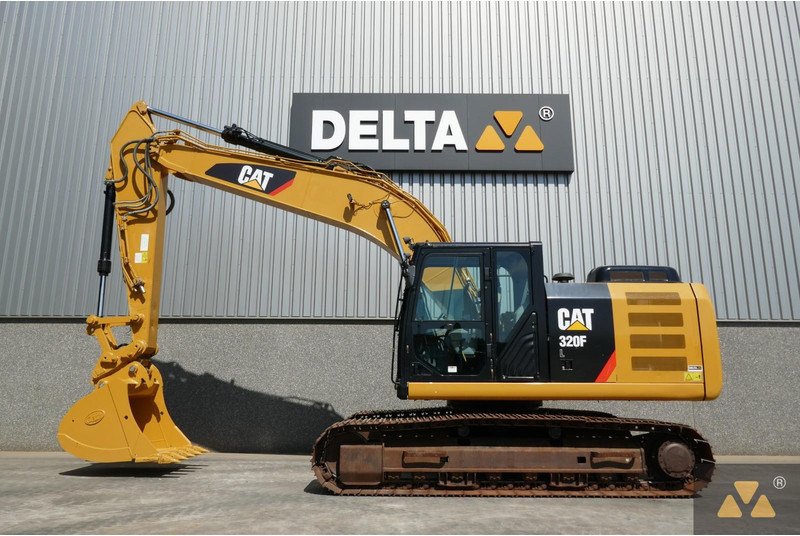 Caterpillar 320FL - حفار زاحف: صورة 1 Caterpillar 320FL - حفار زاحف: صورة 1