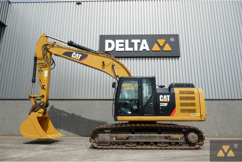 Caterpillar 320FL - حفار زاحف: صورة 1 Caterpillar 320FL - حفار زاحف: صورة 1