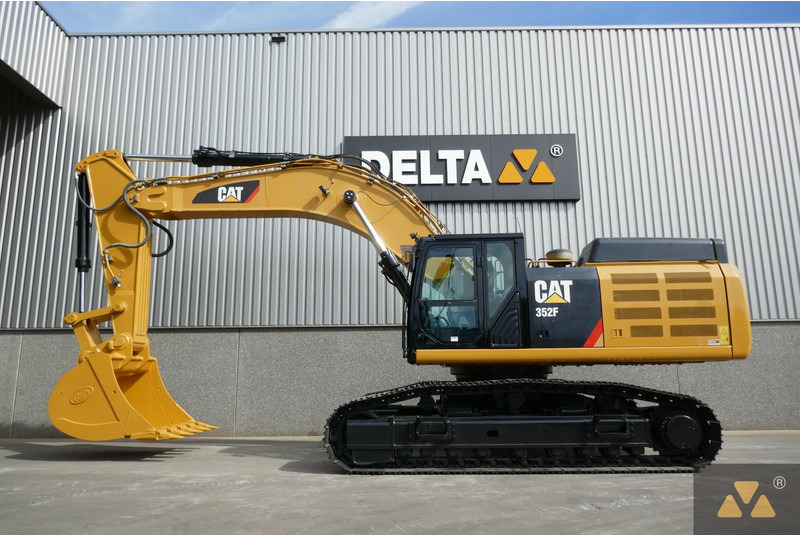 Caterpillar 352F - حفار زاحف: صورة 1 Caterpillar 352F - حفار زاحف: صورة 1