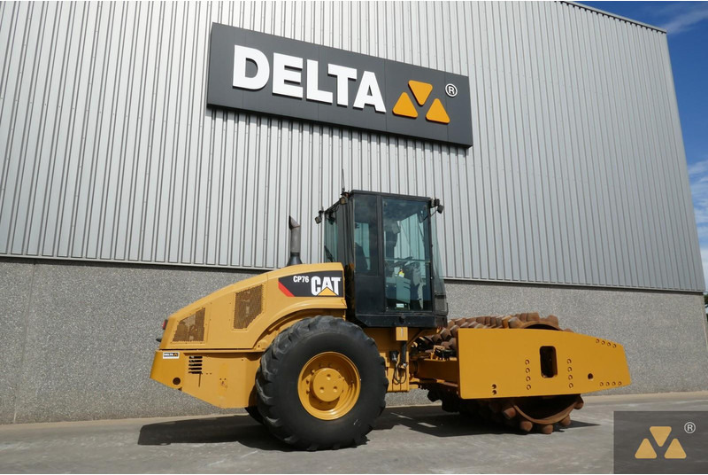 Caterpillar CP76 - مدحلة: صورة 5 Caterpillar CP76 - مدحلة: صورة 5