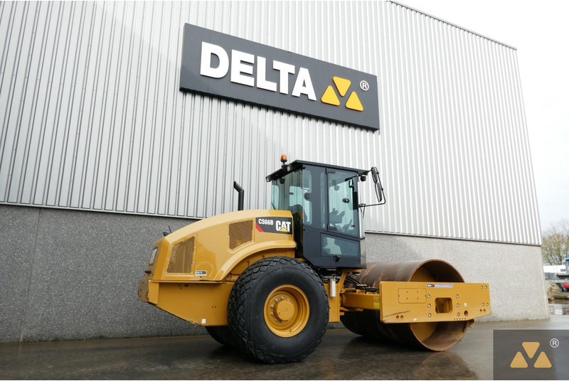 Caterpillar CS66B - مدحلة: صورة 5 Caterpillar CS66B - مدحلة: صورة 5