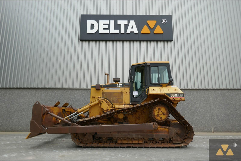 Caterpillar D6M LGP - بلدوزر: صورة 1 Caterpillar D6M LGP - بلدوزر: صورة 1