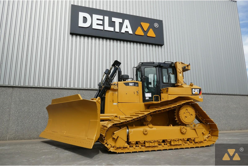 Caterpillar D6T LGP - بلدوزر: صورة 4 Caterpillar D6T LGP - بلدوزر: صورة 4