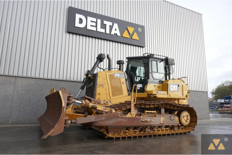 Caterpillar D7E LGP - بلدوزر: صورة 4 Caterpillar D7E LGP - بلدوزر: صورة 4