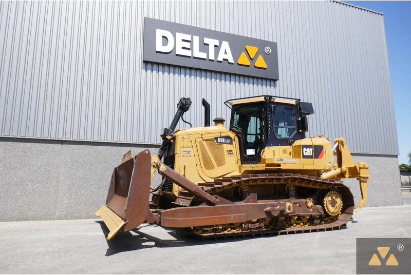 Caterpillar D7E LGP - بلدوزر: صورة 4 Caterpillar D7E LGP - بلدوزر: صورة 4