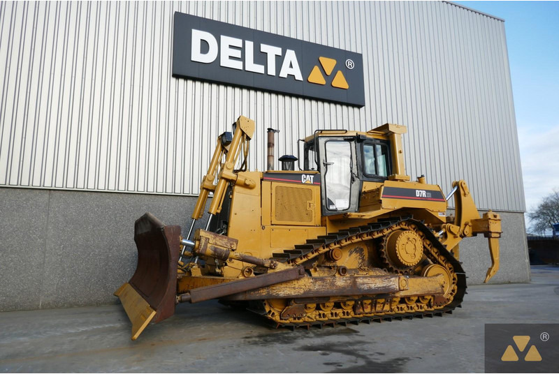 Caterpillar D7R XR Series II - بلدوزر: صورة 4 Caterpillar D7R XR Series II - بلدوزر: صورة 4