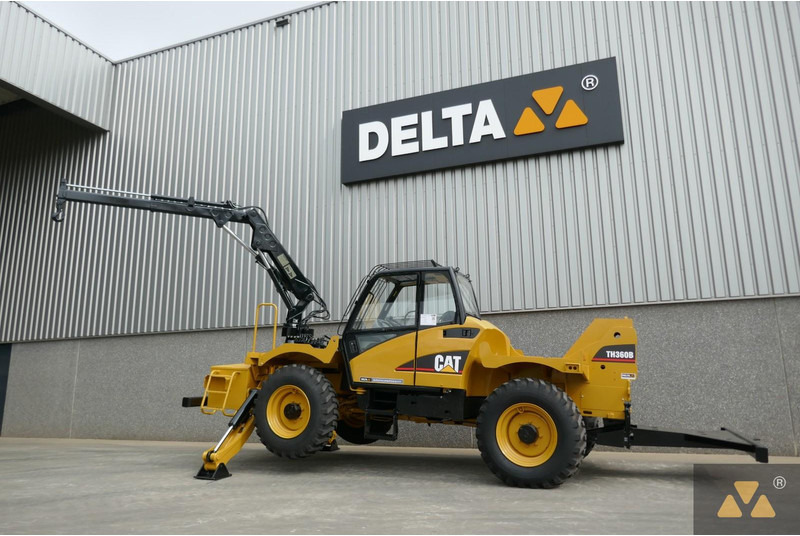 Caterpillar TH360B Welding Tractor - آلات الإنشاء: صورة 3 Caterpillar TH360B Welding Tractor - آلات الإنشاء: صورة 3