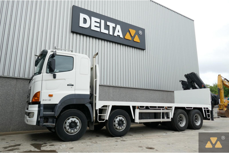 Hino 700FY crane - شاحنة, شاحنة كرين: صورة 4 Hino 700FY crane - شاحنة, شاحنة كرين: صورة 4