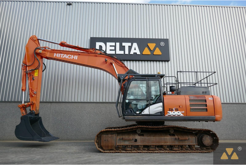 Hitachi ZX300LC-6 - حفار زاحف: صورة 1 Hitachi ZX300LC-6 - حفار زاحف: صورة 1