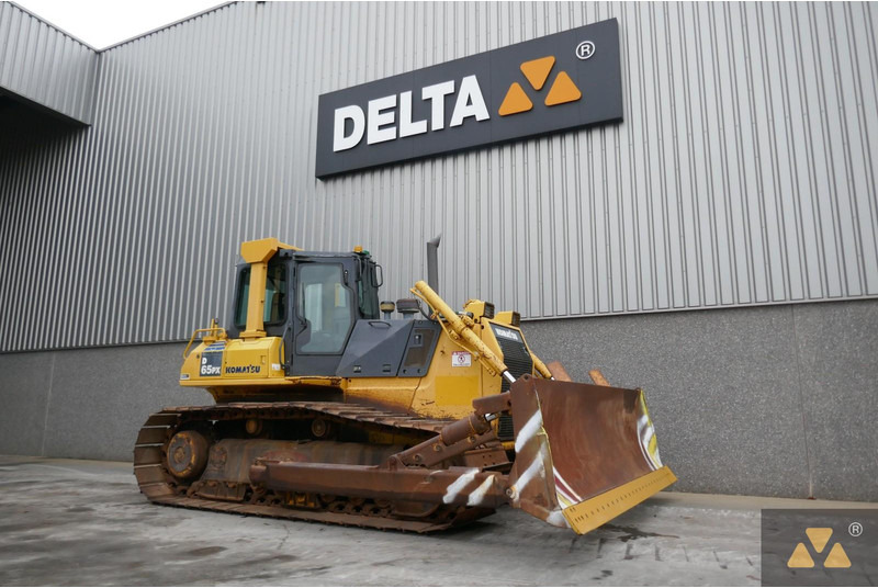 Komatsu D65PX-15EO - بلدوزر: صورة 3 Komatsu D65PX-15EO - بلدوزر: صورة 3