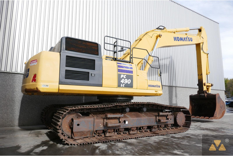 Komatsu PC490LC-11 - حفار زاحف: صورة 5 Komatsu PC490LC-11 - حفار زاحف: صورة 5