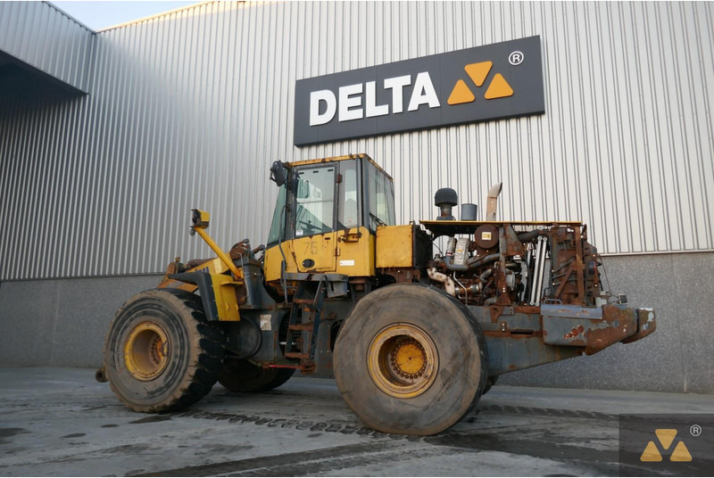 Komatsu WA470-6 - اللودر بعجل: صورة 5 Komatsu WA470-6 - اللودر بعجل: صورة 5