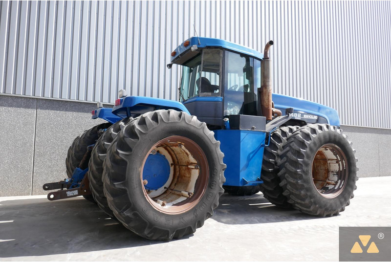 New Holland 9482 - جرار: صورة 5 New Holland 9482 - جرار: صورة 5