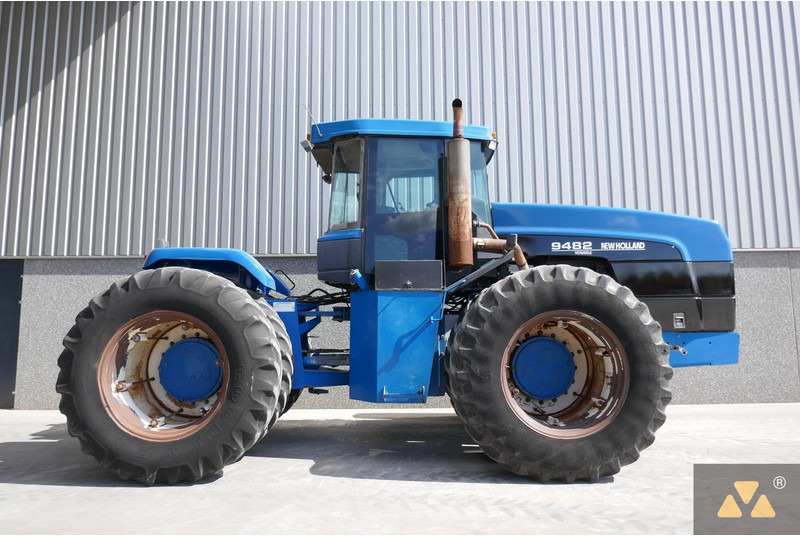 New Holland 9482 - جرار: صورة 2 New Holland 9482 - جرار: صورة 2