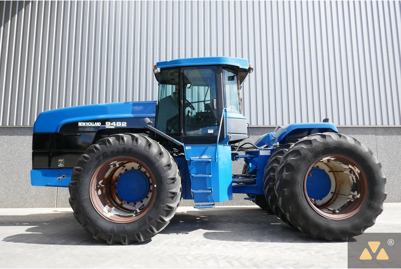 جرار New Holland 9482: صورة 1