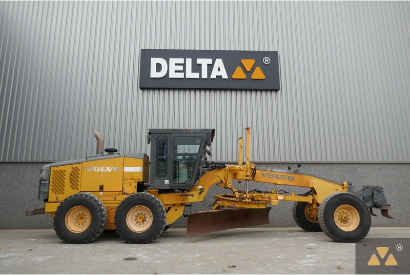 Volvo G720B - ماكينة تسوية: صورة 2 Volvo G720B - ماكينة تسوية: صورة 2