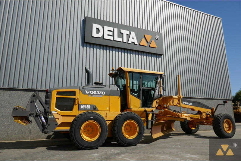 Volvo G946B AWD - ماكينة تسوية: صورة 5 Volvo G946B AWD - ماكينة تسوية: صورة 5