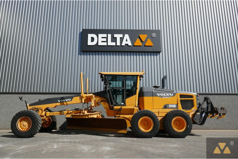 Volvo G946B AWD - ماكينة تسوية: صورة 1 Volvo G946B AWD - ماكينة تسوية: صورة 1