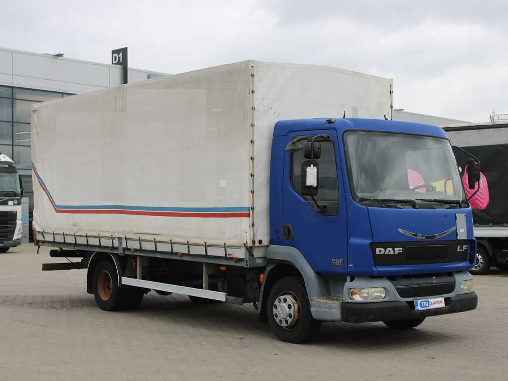 DAF FA LF 45.170 E10, EURO 3 - شاحنة ذات ستائر جانبية: صورة 3 DAF FA LF 45.170 E10, EURO 3 - شاحنة ذات ستائر جانبية: صورة 3
