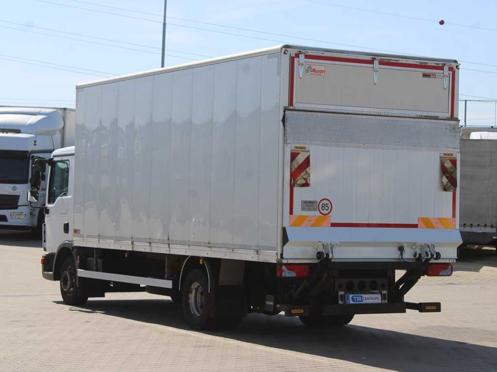 MAN TGL 12.220, HYDRAULIC FRONT, EURO 6 - شاحنة صندوقية: صورة 4 MAN TGL 12.220, HYDRAULIC FRONT, EURO 6 - شاحنة صندوقية: صورة 4