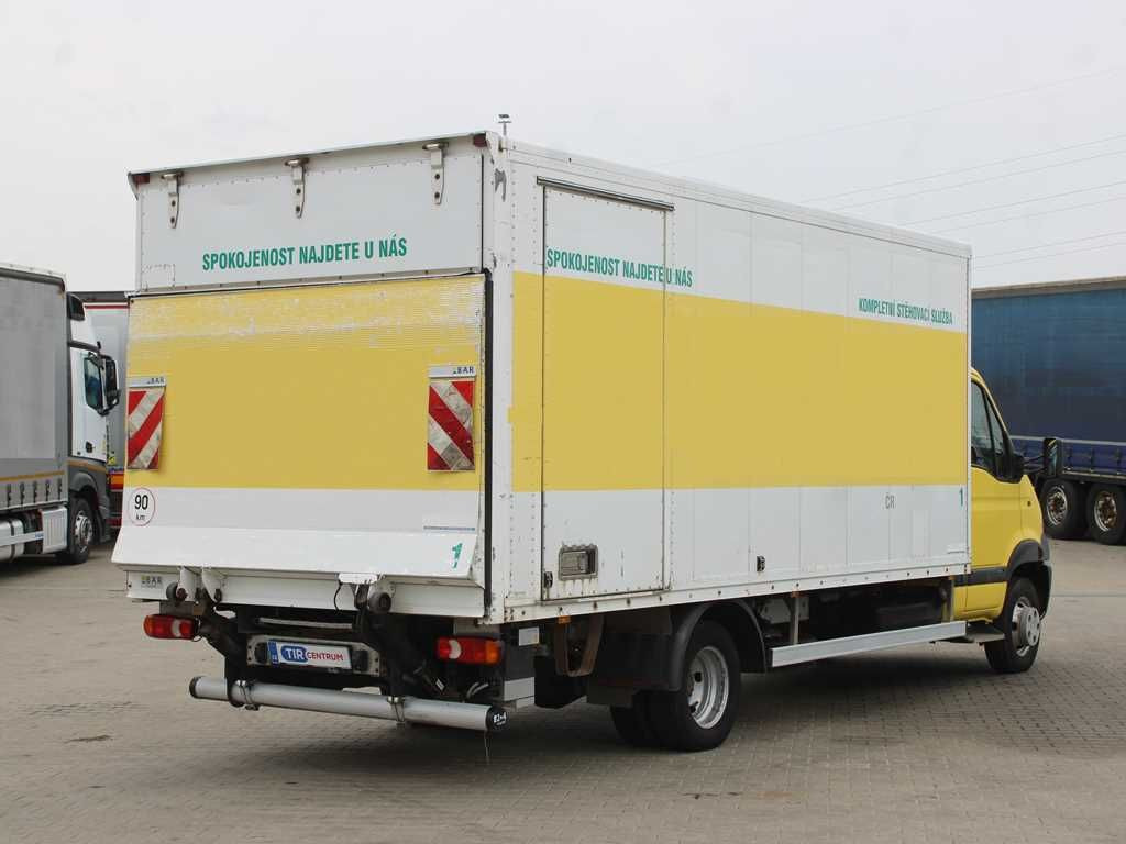 Renault MASCOTT 160.65 P 4X2, EURO 3, TAIL LIFT Renault MASCOTT 160.65 P 4X2, EURO 3, TAIL LIFT - شاحنة بصندوق مغلق: صورة 3 Renault MASCOTT 160.65 P 4X2, EURO 3, TAIL LIFT Renault MASCOTT 160.65 P 4X2, EURO 3, TAIL LIFT - شاحنة بصندوق مغلق: صورة 3