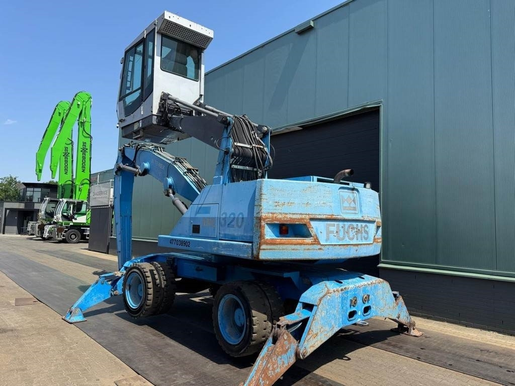 Fuchs MHL 320 - آلة التعامل مع النفايات: صورة 3 Fuchs MHL 320 - آلة التعامل مع النفايات: صورة 3