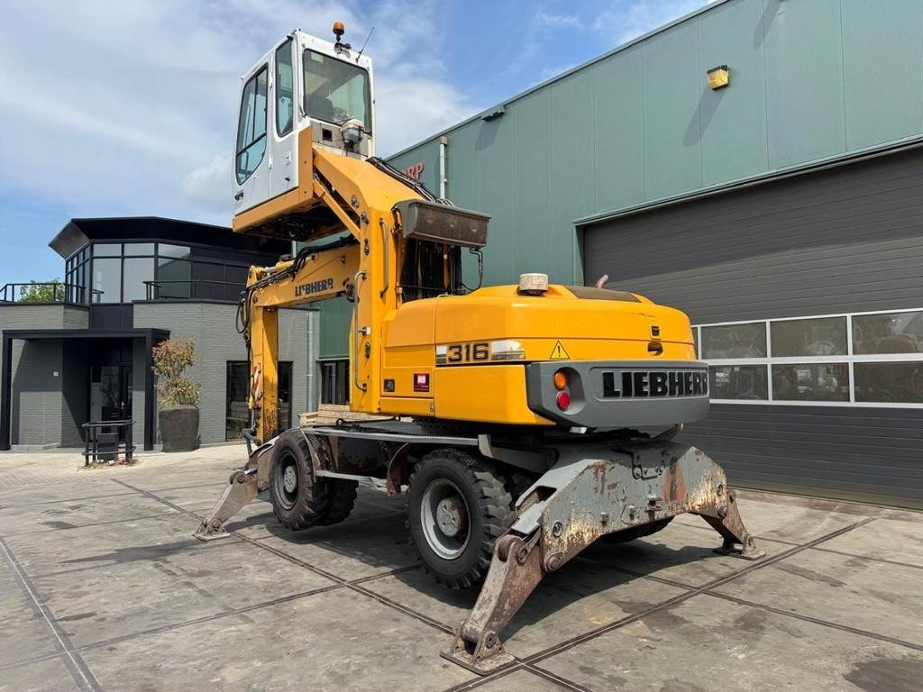 Liebherr A 316 - آلة التعامل مع النفايات: صورة 3 Liebherr A 316 - آلة التعامل مع النفايات: صورة 3