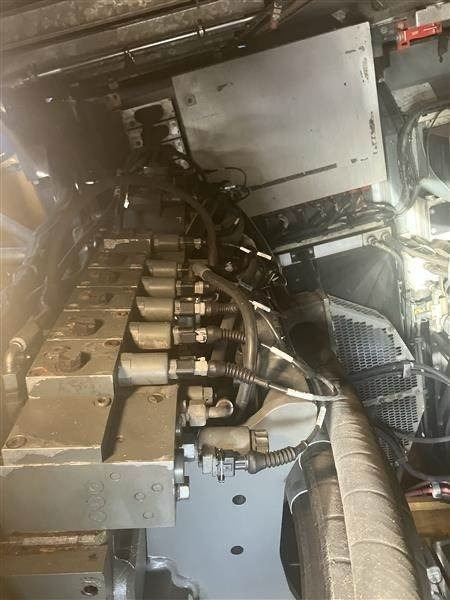 آلة التعامل مع النفايات Liebherr LH 120 CG: صورة 26